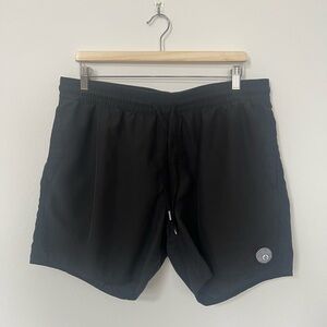 Men’s XL Volcom Black Elastic-Waist Shorts